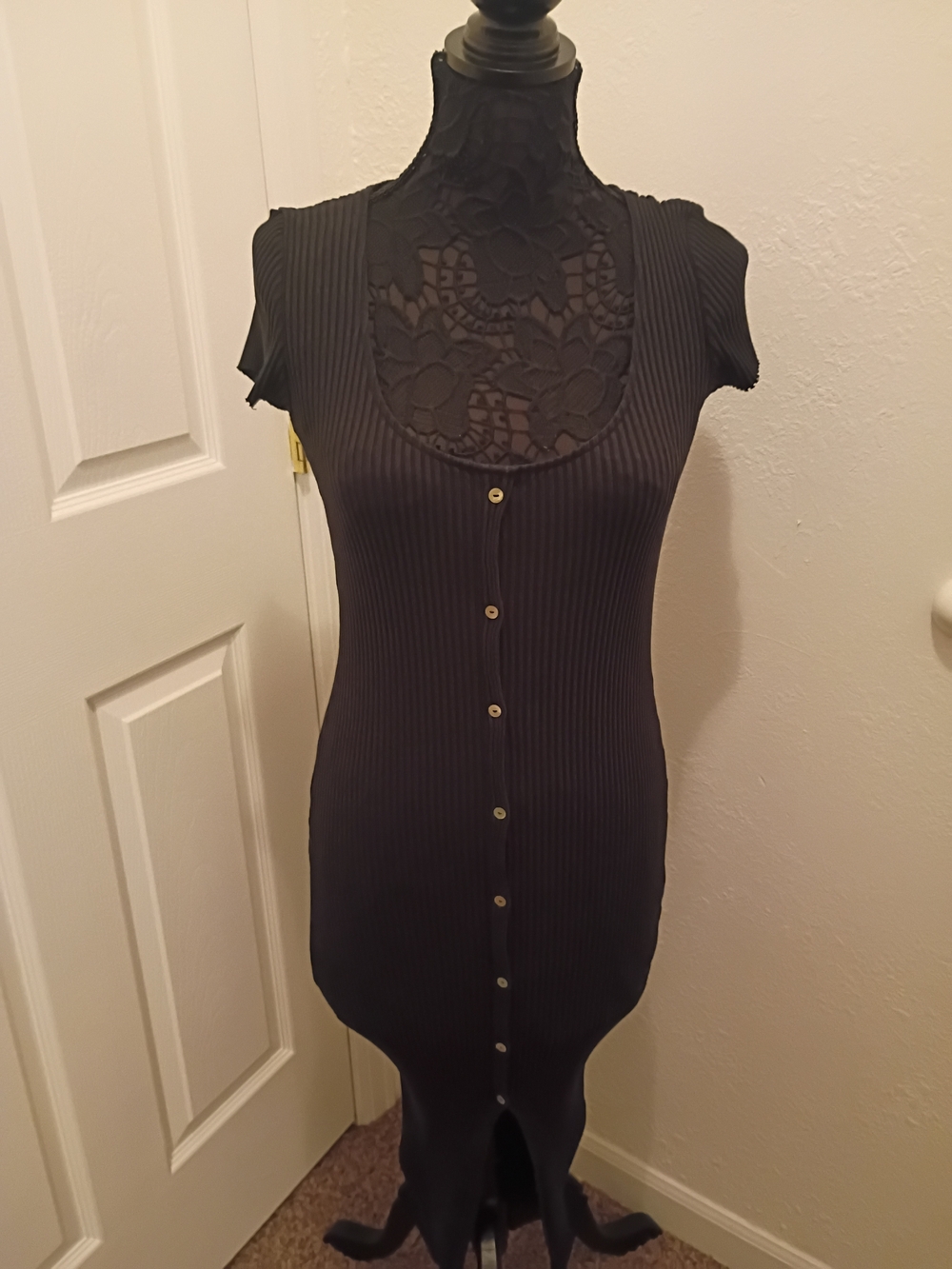 Black Ribbed Knit Tube Top